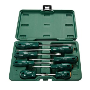 Kruvikeeraja komplekt, 8 osaline