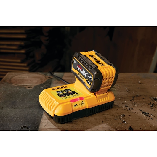 DeWalt akulaadija DCB117 - Pilt 3